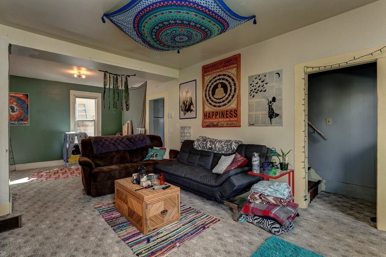 614 Potter St - Photo 2 of 11