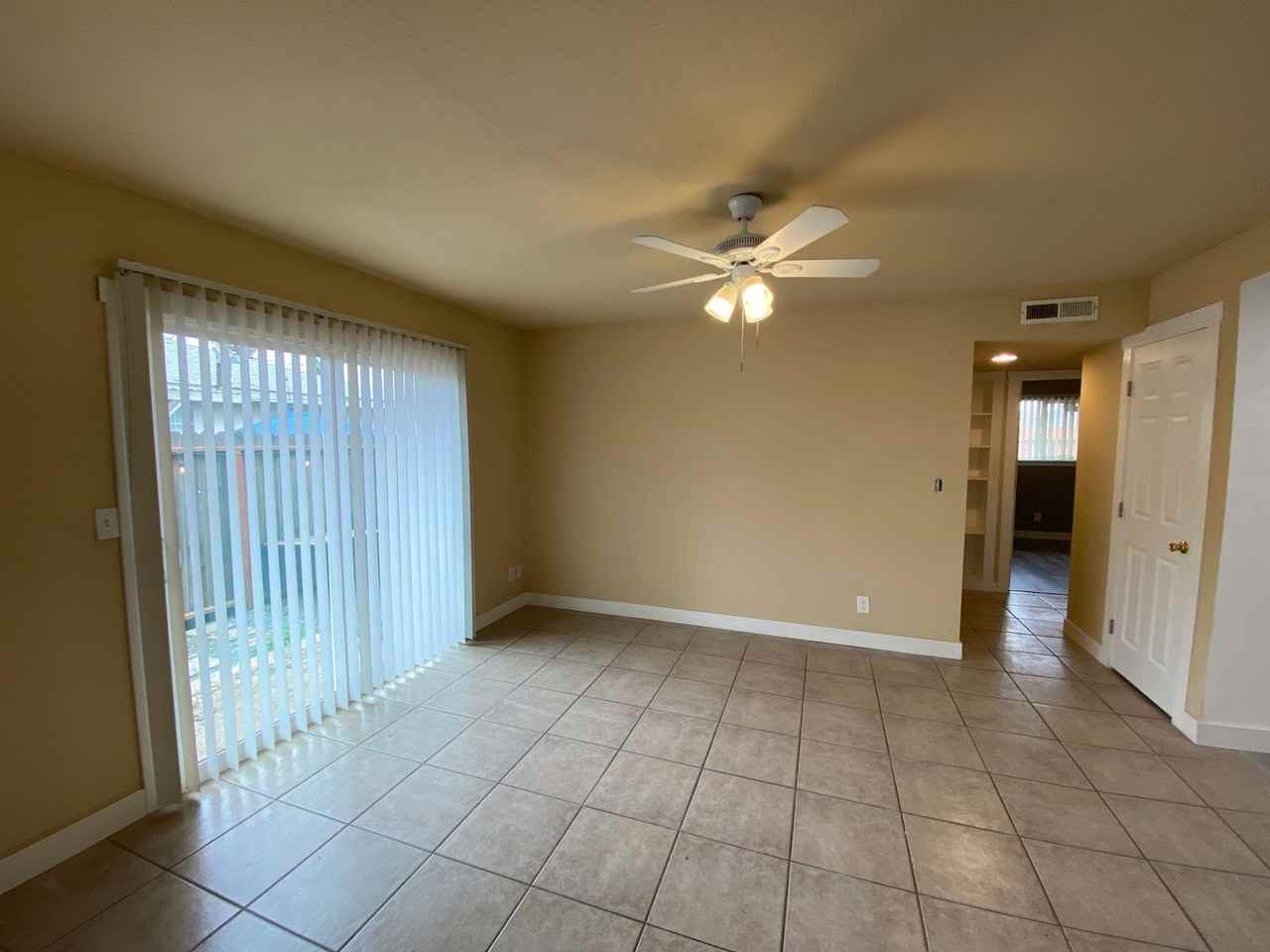 10181 De Soto Way - Photo 4 of 16