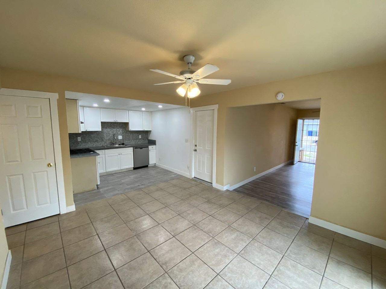 10181 De Soto Way - Photo 5 of 16