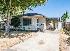 410-12 Harrison St, Newberg - Photo 1 of 1