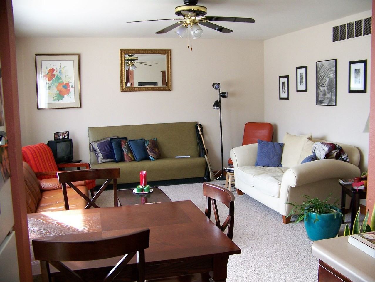 1118 Prairie Du Chien Rd - Photo 2 of 11