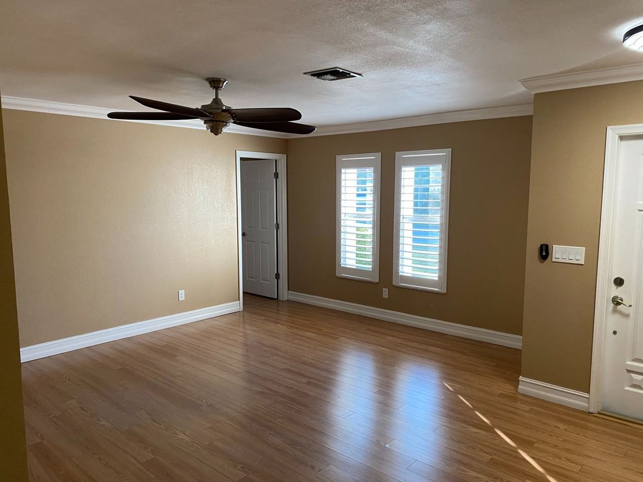 2063 Ottersrest Ln - Photo 4 of 21