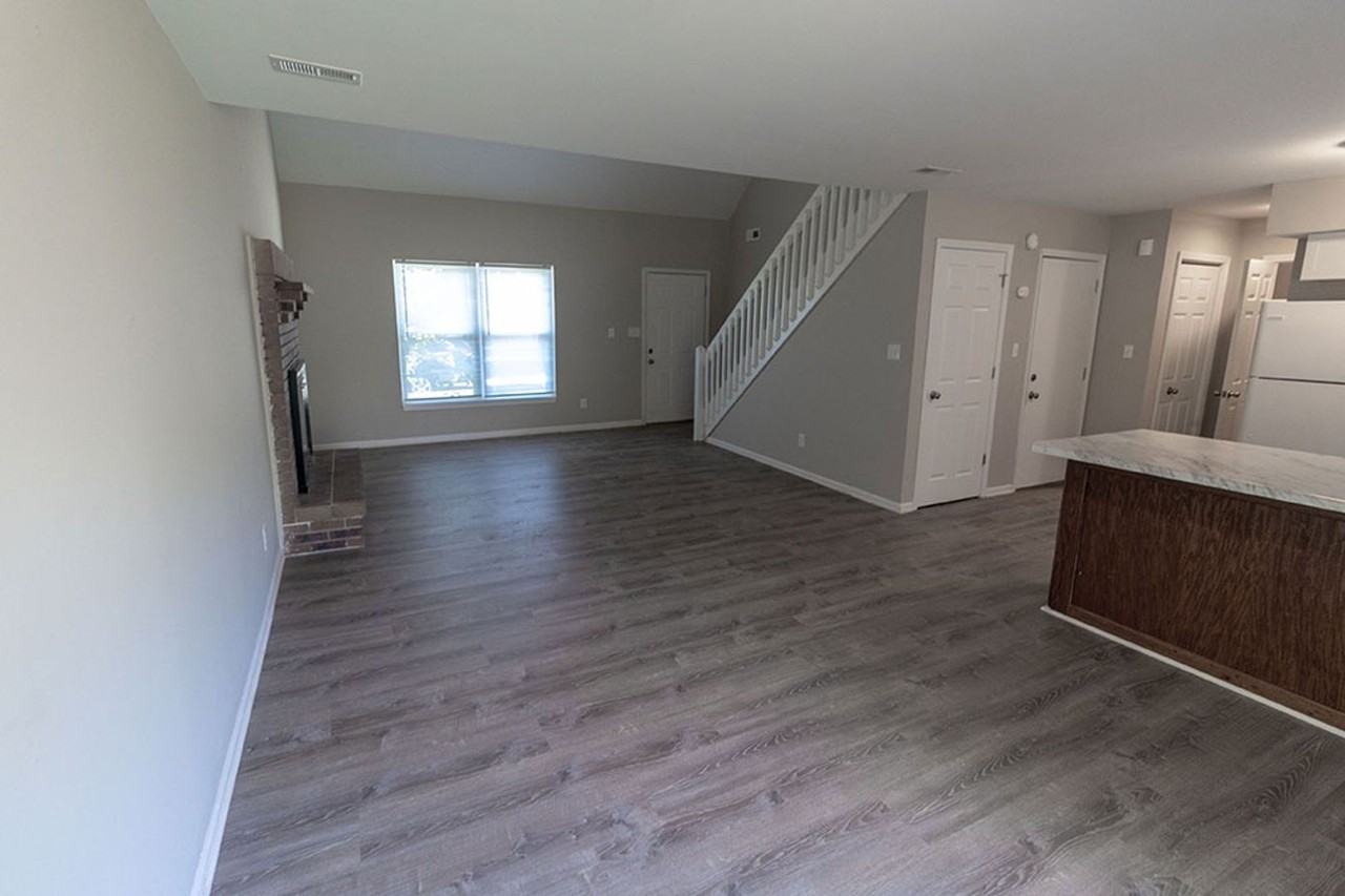 1912 Mirtle Grove Ct - Photo 5 of 34