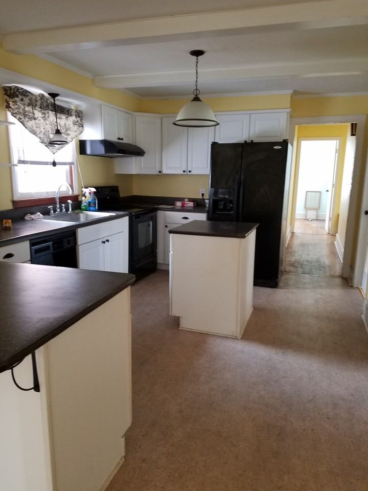 2187 Jenkins Rd - Photo 2 of 8