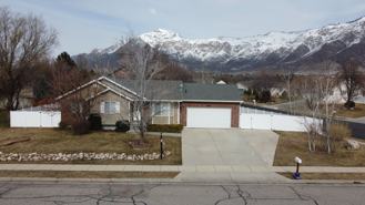 842 E 1850 N - Photo 1 of 1