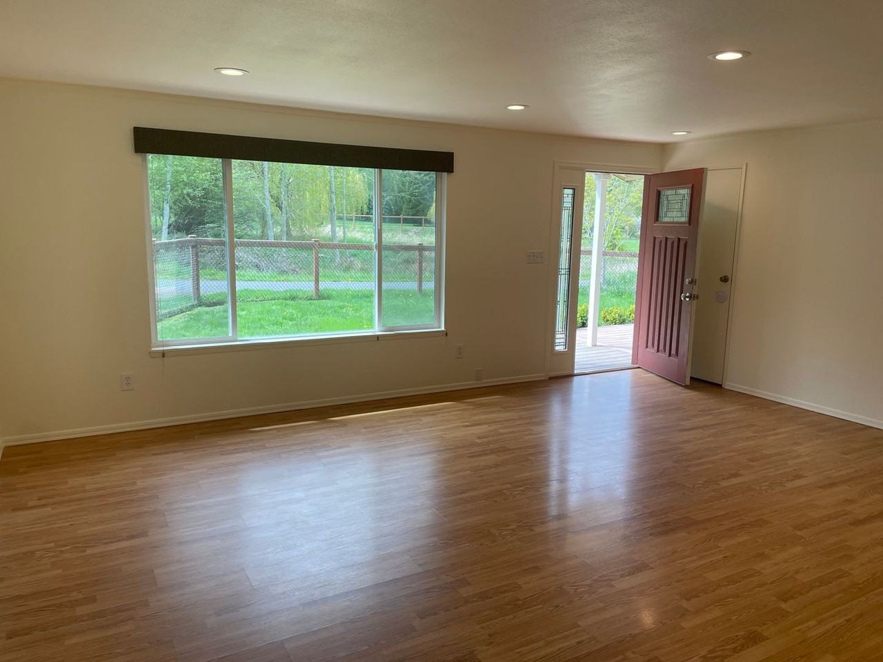 4677 Tompkins Rd - Photo 2 of 19