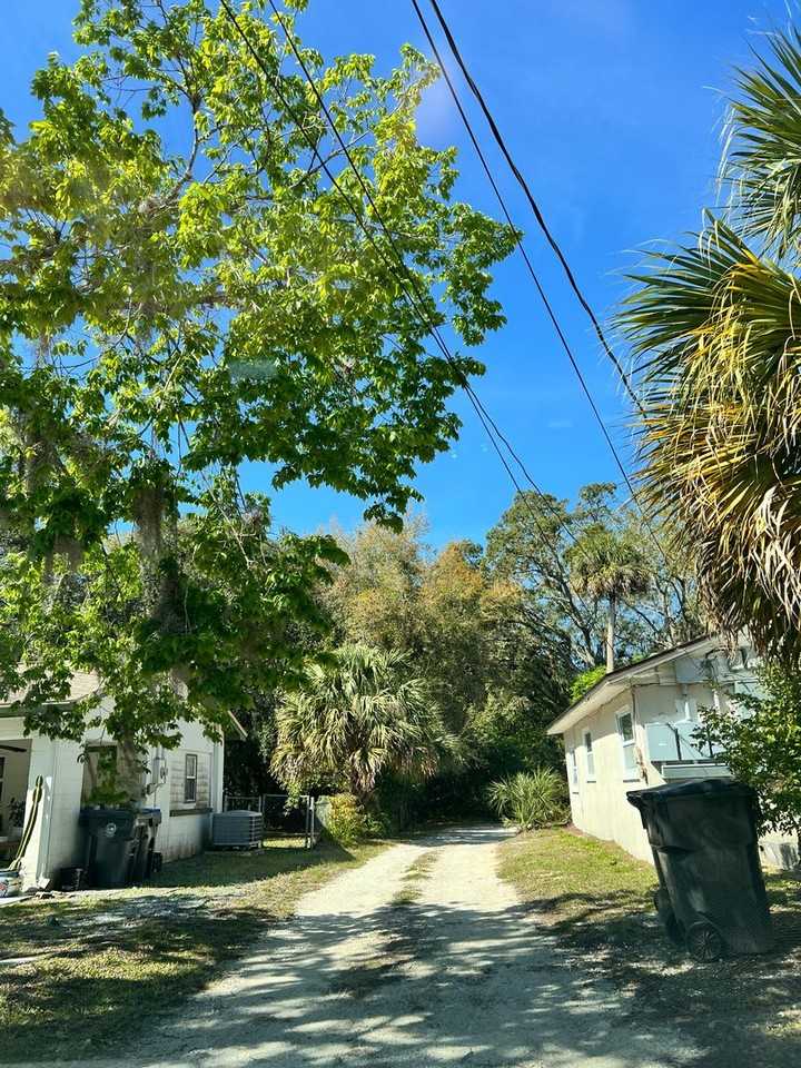 422 Rockpit Rd - Photo 2 of 16