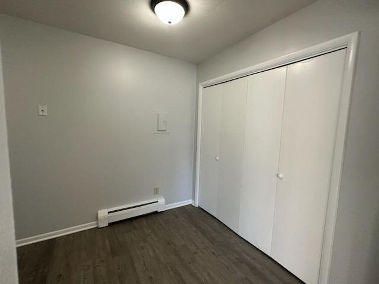 4210 Knob Hill Drive - Photo 4 of 8