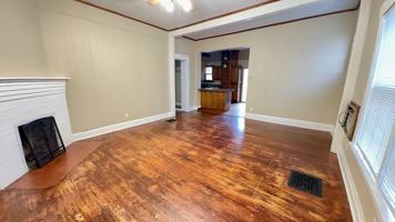 featured image of 1220 S 20th St