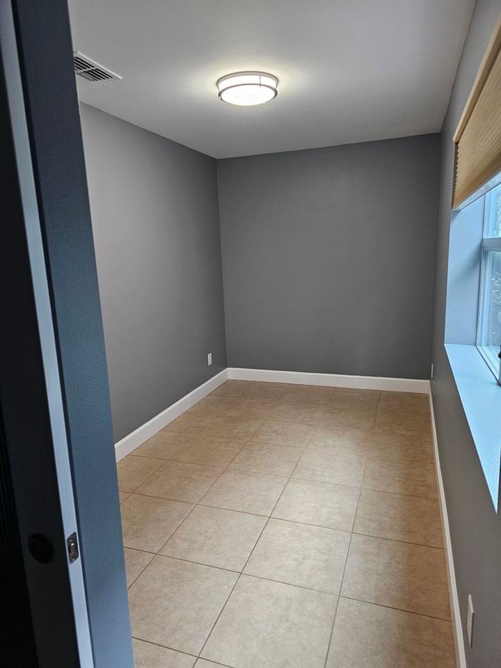 1720 W Socap Walk - Photo 2 of 23