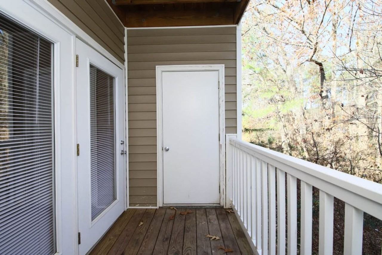 Two and Three bedroom Apartments - Photo 3 of 33