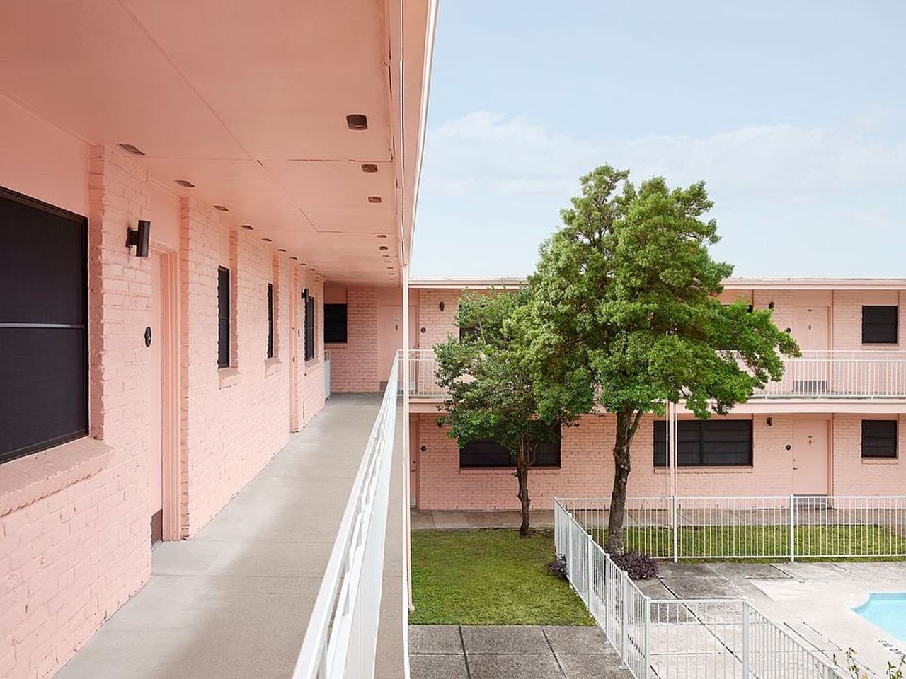 The Herwick Apt. - Photo 2 of 19