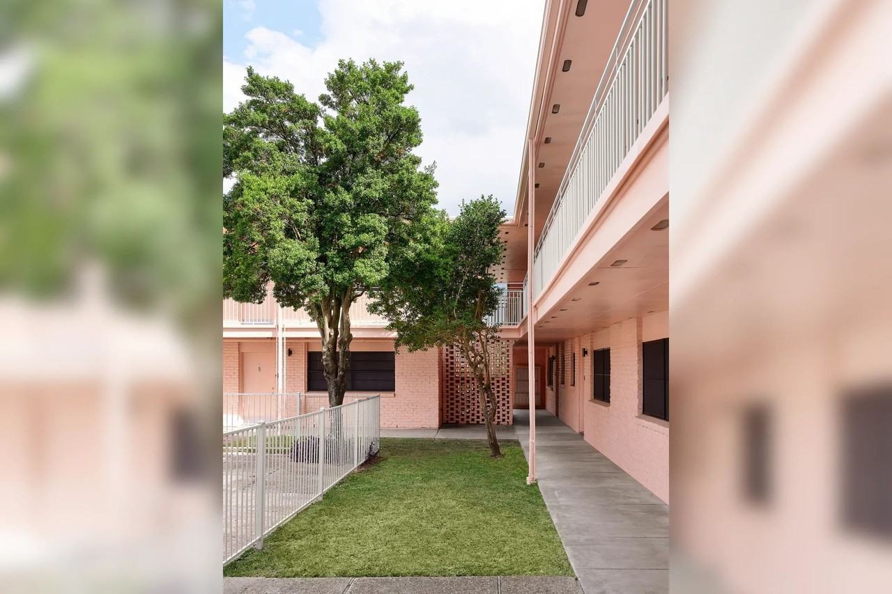 The Herwick Apt. - Photo 4 of 19