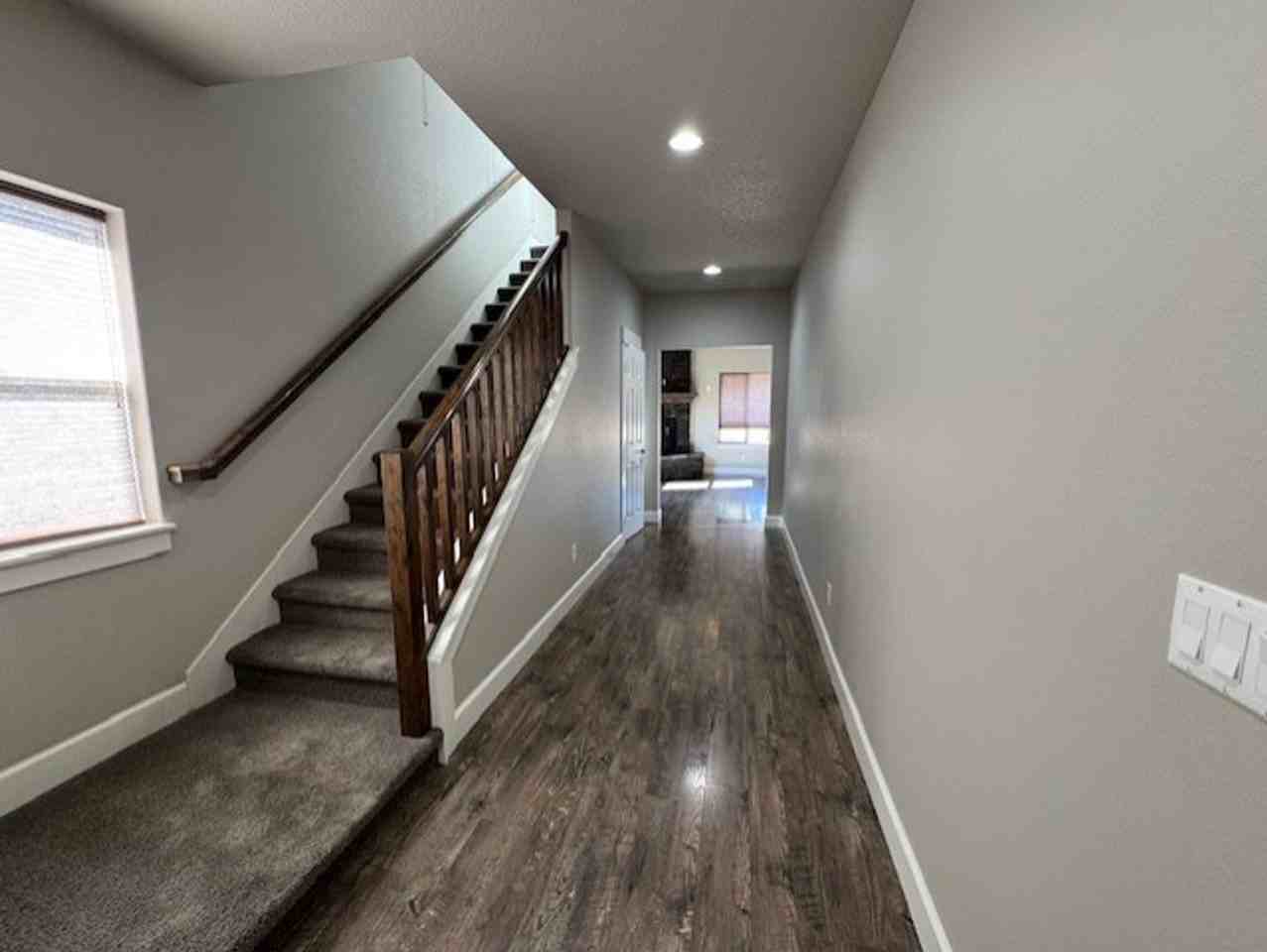 21308 Evelyn Ct - Photo 7 of 19