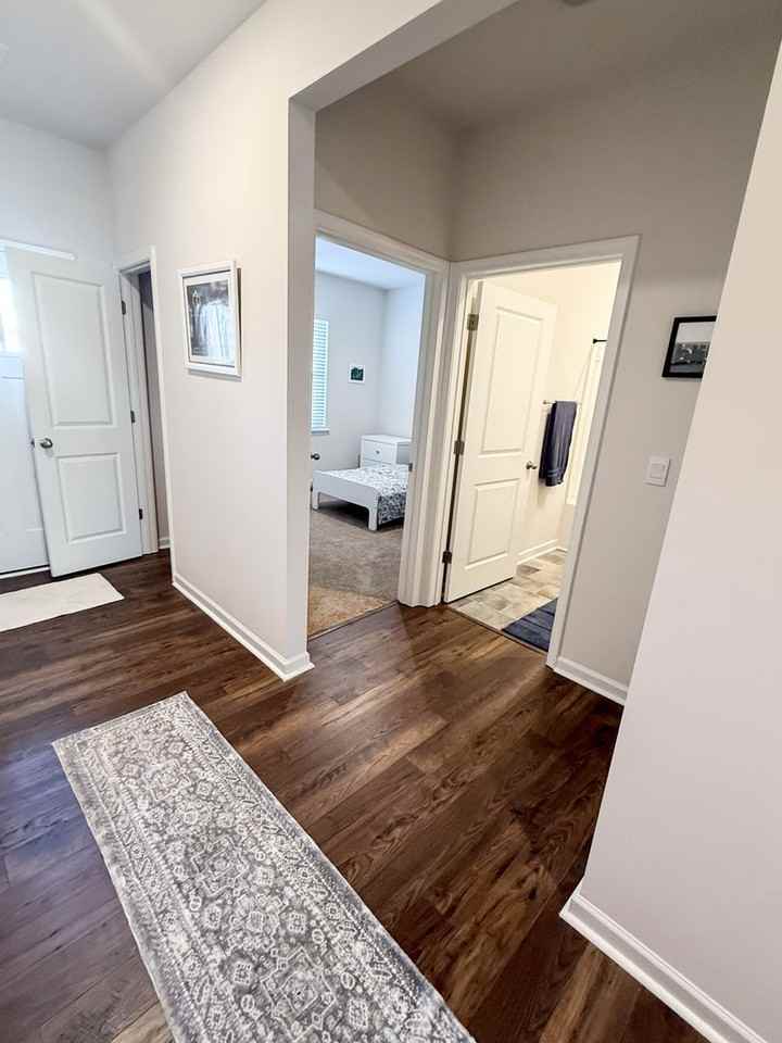 100 Oak Edge Ln - Photo 3 of 25