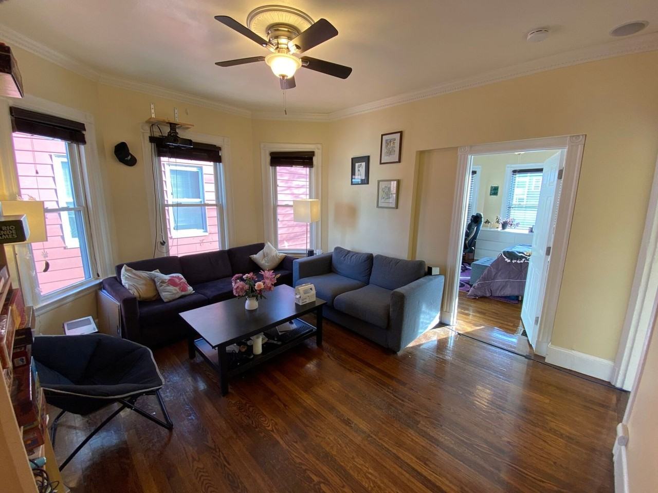 381 Highland Ave - Photo 5 of 21