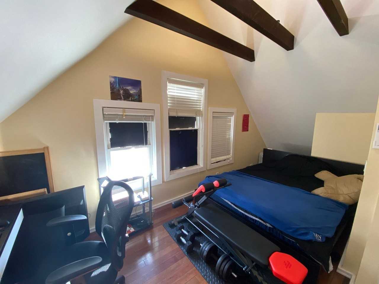 381 Highland Ave - Photo 6 of 21