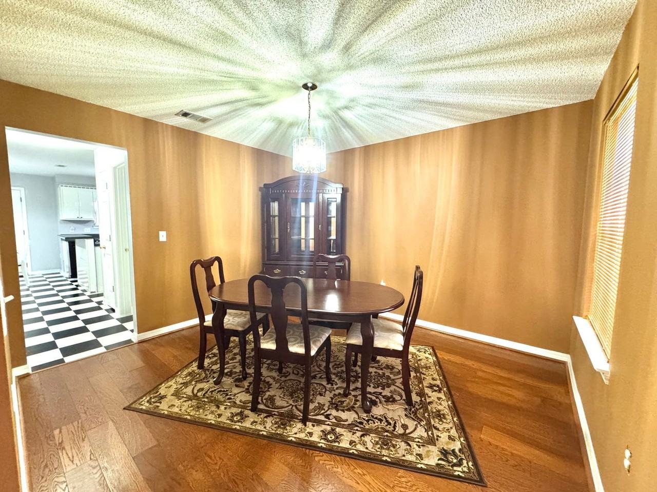 3740 Skyview Rd - Photo 2 of 20