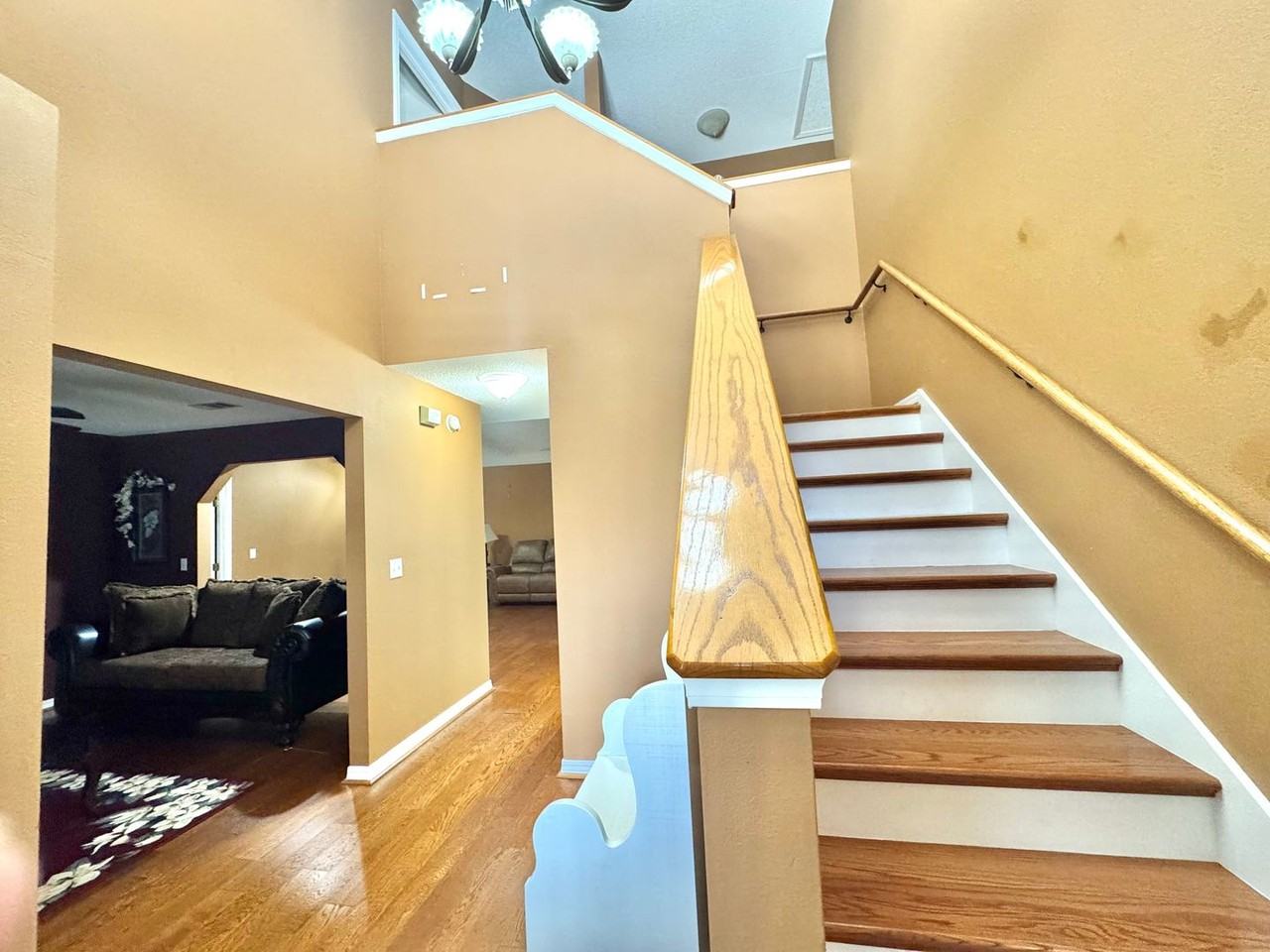 3740 Skyview Rd - Photo 3 of 20
