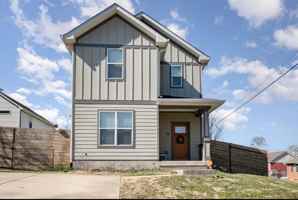 featured image of 2140 15th Ave N