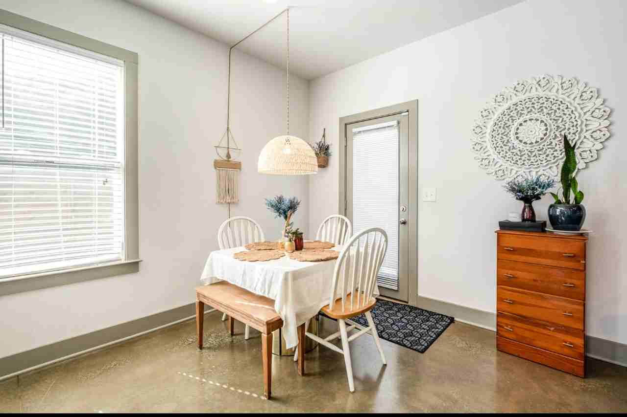 2140 15th Ave N - Photo 5 of 16