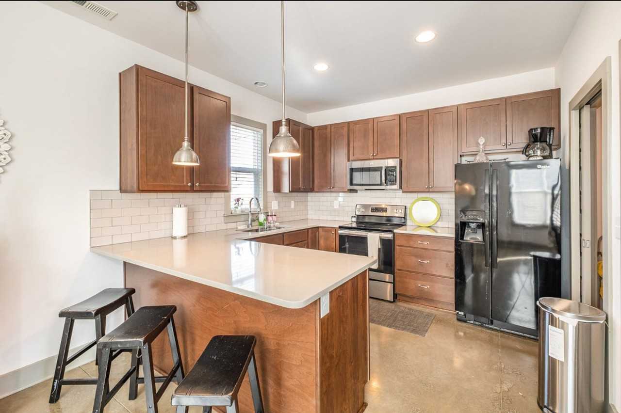 2140 15th Ave N - Photo 7 of 16