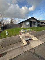 2703 Moraga Ave Se - Photo 1 of 1