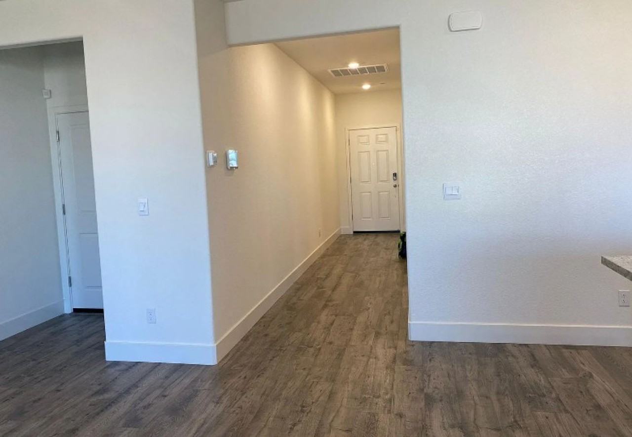 957 Pipit St - Photo 3 of 5