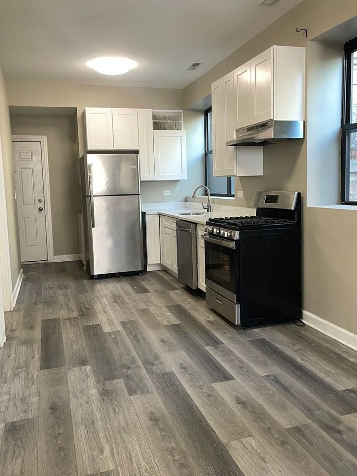 805 S. Bishop - Photo 4 of 28