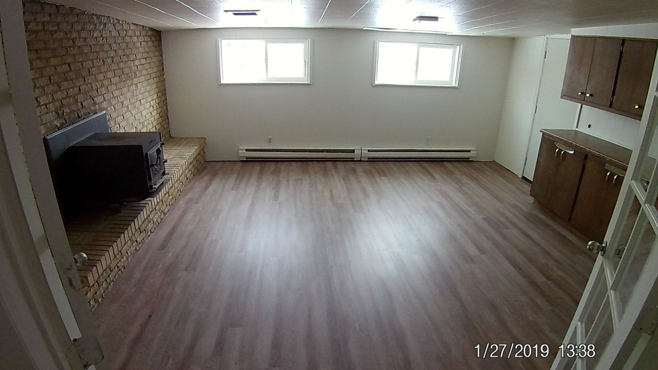 790 Salem St - Photo 7 of 18