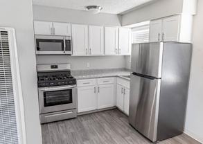 616 E John St - Photo 1 of 1