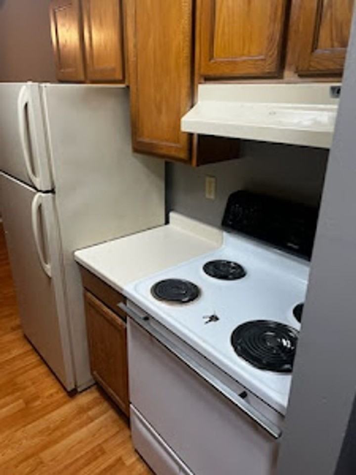 2525 Harriet - Photo 7 of 10