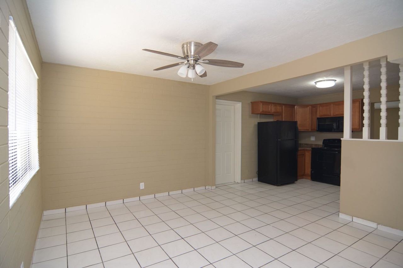 3661 E Sylvane St - Photo 3 of 17