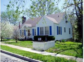 704 E 11th St - Photo 1 of 1