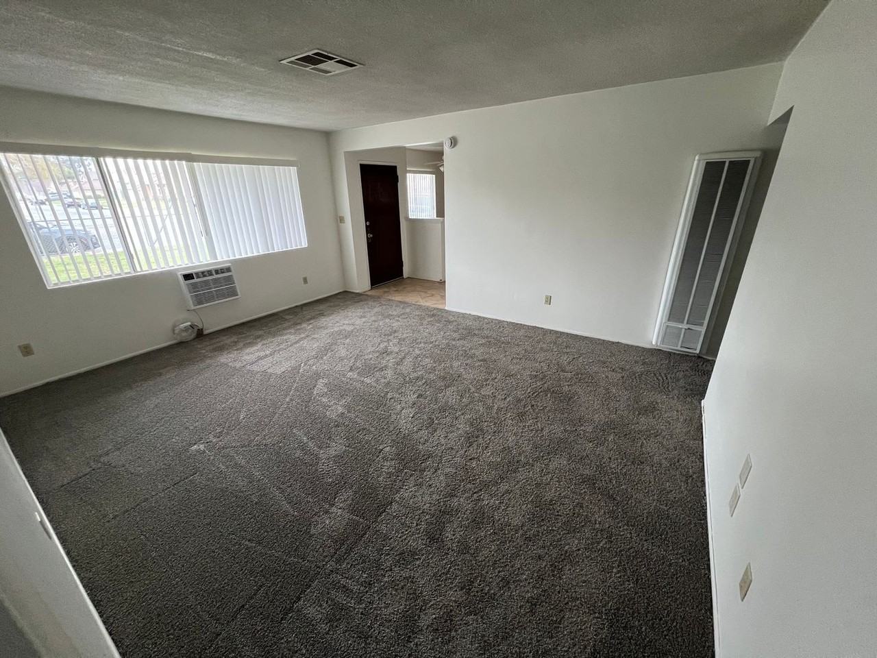1704 Coulston St - Photo 3 of 20