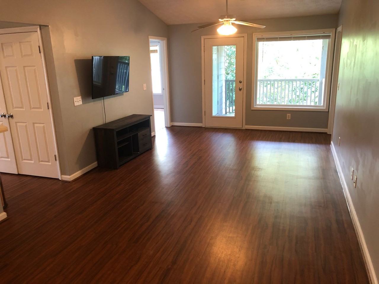 1385 S Donahue Dr #7-202 - Photo 4 of 17