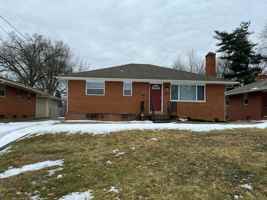 featured image of 1387 E Gates St
