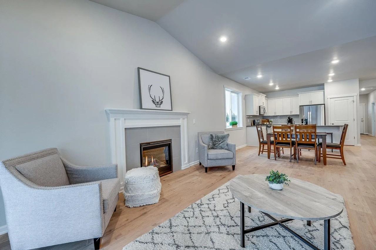 16550 Pine Creek Dr - Photo 5 of 29