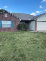 featured image of 66 Timberwood Dr
