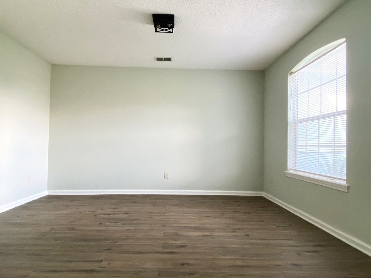 10922 Taurina Ridge Dr - Photo 2 of 16