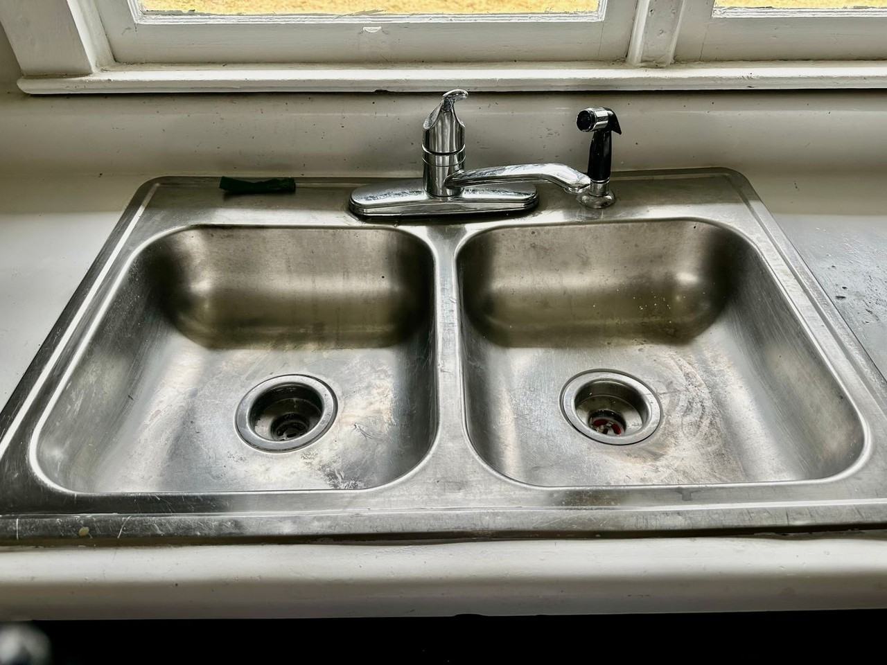 309 Martin Luther King Jr Blvd - Photo 7 of 15