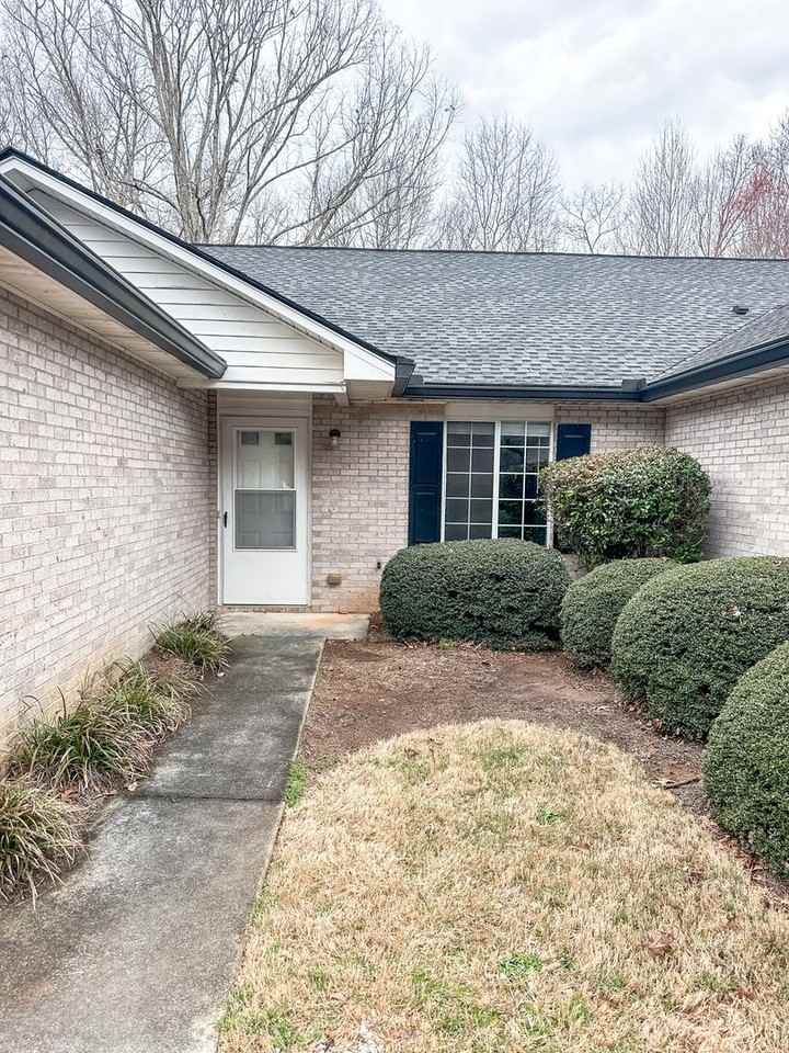 3989 Hidden Hollow Dr - Photo 2 of 21