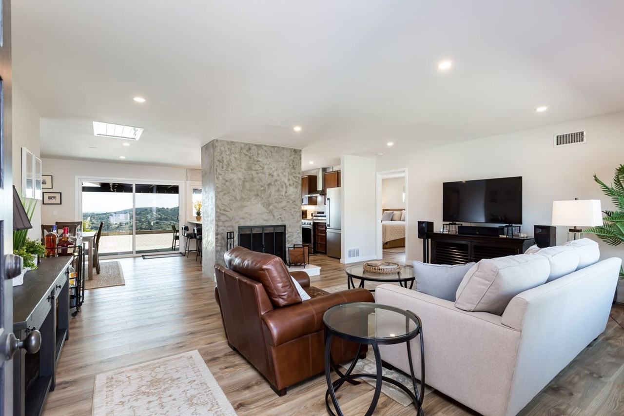 9919 Bonnie Vista Dr - Photo 2 of 29