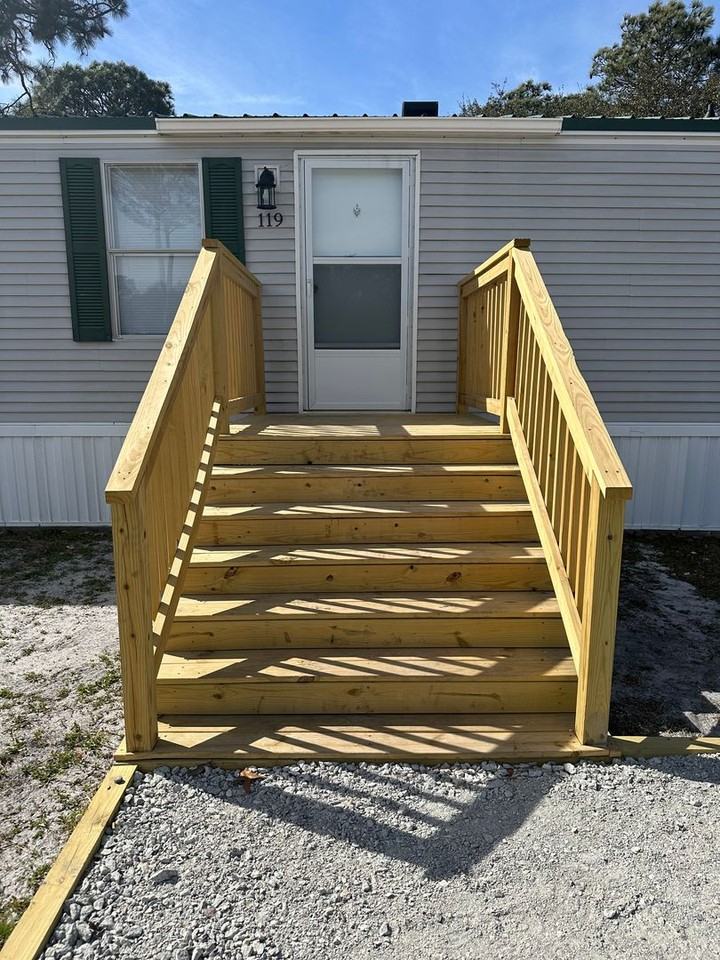 119 N King St - Photo 3 of 22