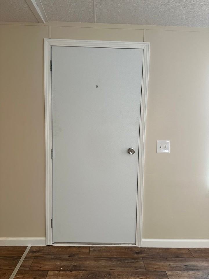 119 N King St - Photo 4 of 22