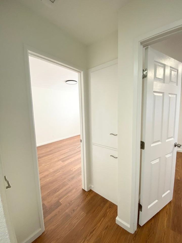 1025 N Lupine St - Photo 7 of 12