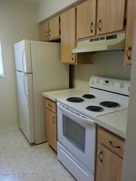 2394 Fox Hollow Dr - Photo 7 of 11