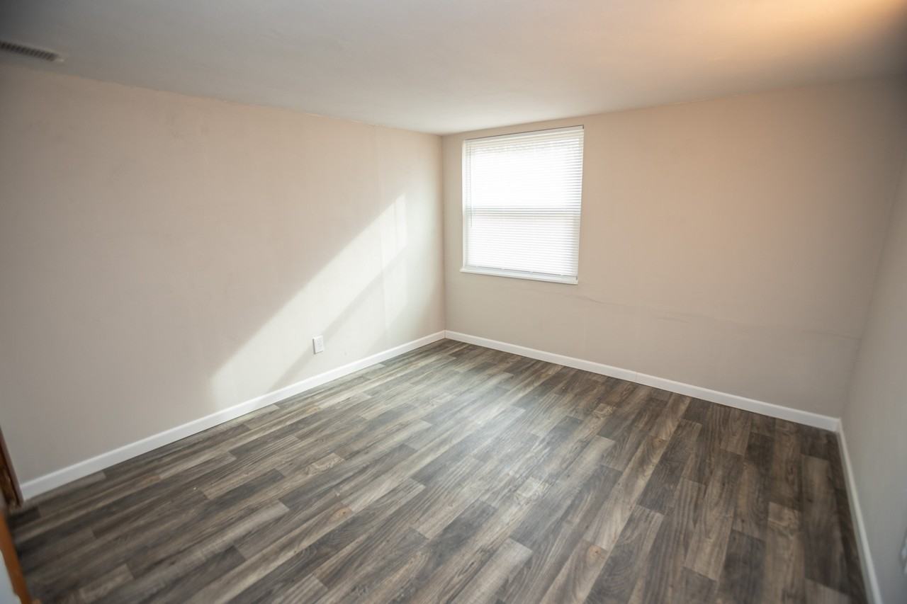 6836 Businesswest #4 - Photo 6 of 19