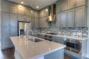 1005 Morrow St - Photo 3 of 10