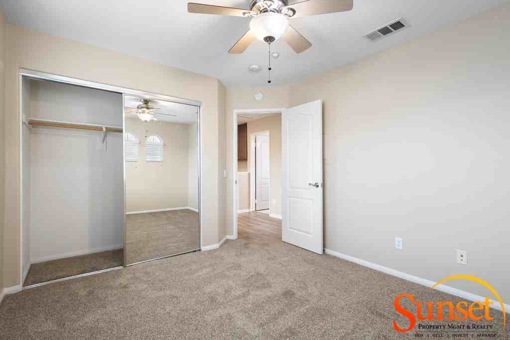 10423 Whitcomb Way #1 - Photo 4 of 33
